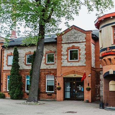 Aleksandri Hotel Tartu Exteriör bild