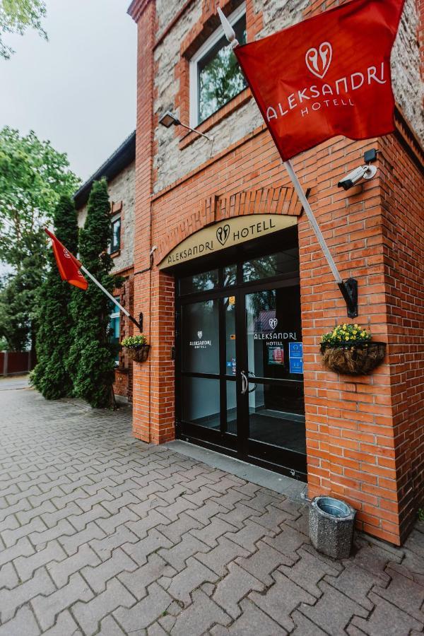 Aleksandri Hotel Tartu Exteriör bild