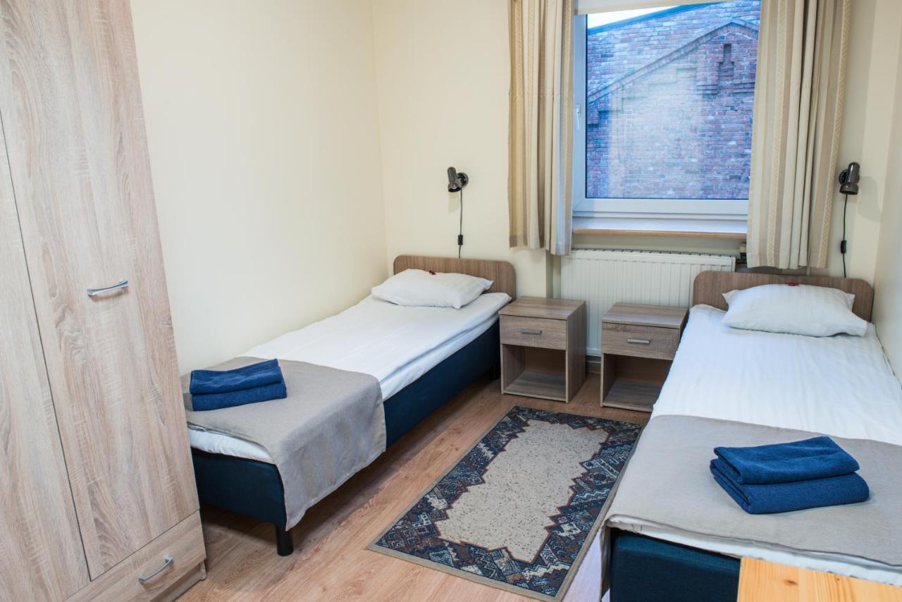 Aleksandri Hotel Tartu Exteriör bild